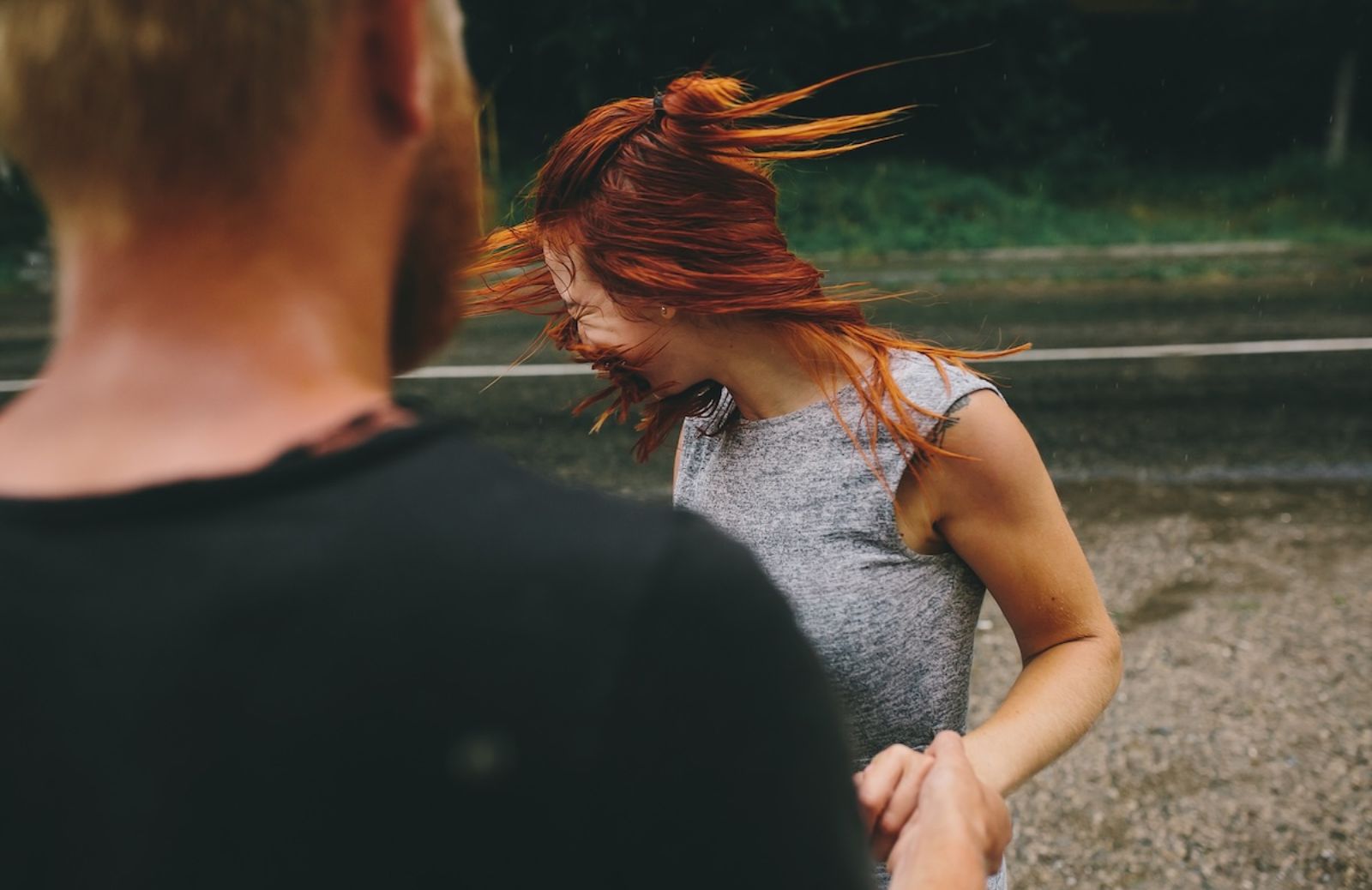 Victim blaming, il corollario della rape culture: cos'è e come combatterlo